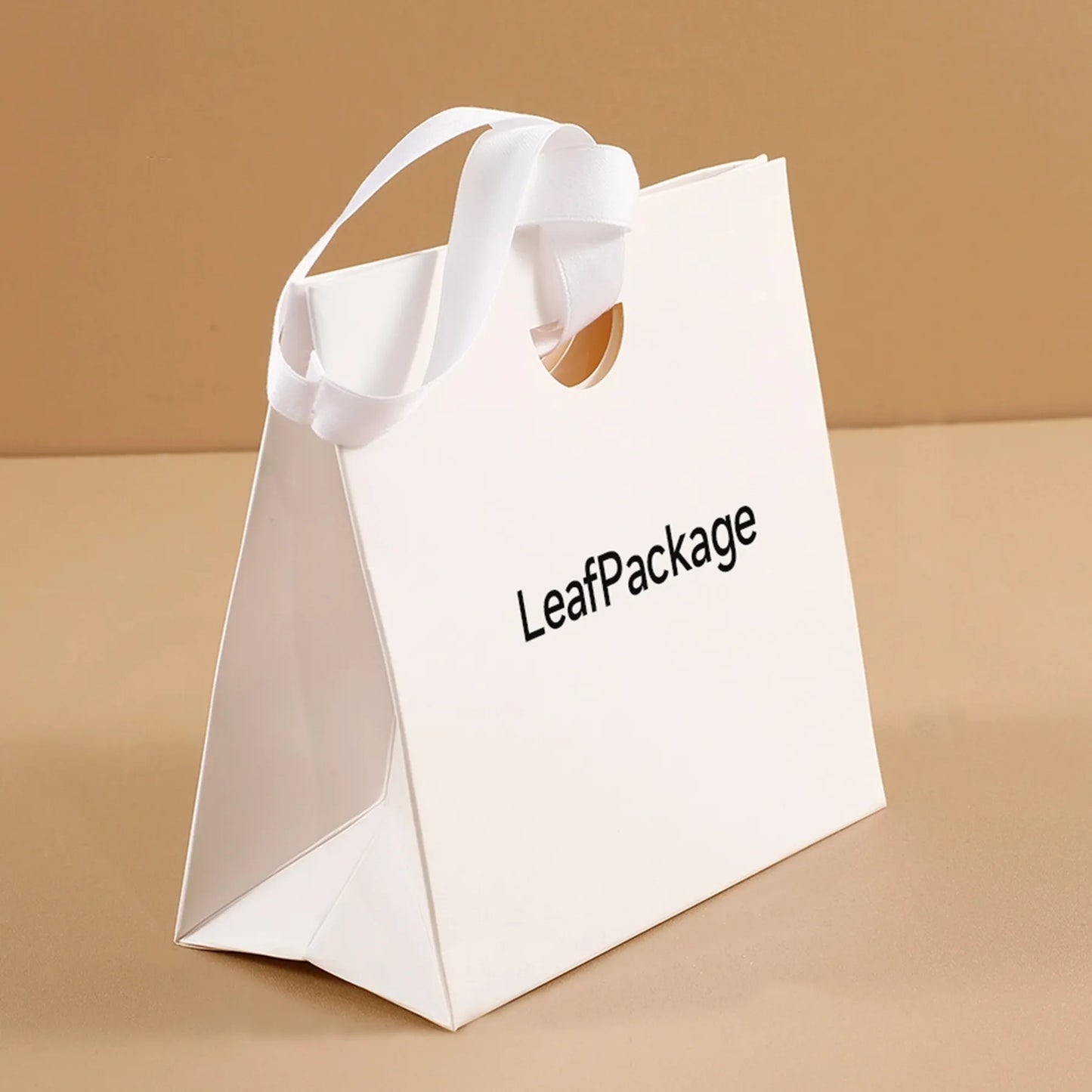 Custom White Cardboard Gift Bags with Ribbon Handles