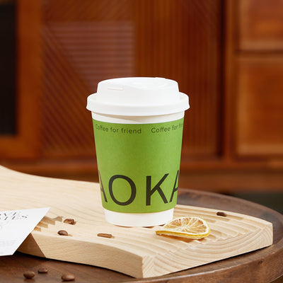 Leafpackage reusable coffee cup with eco-friendly green design, stylish and practical for daily coffee.