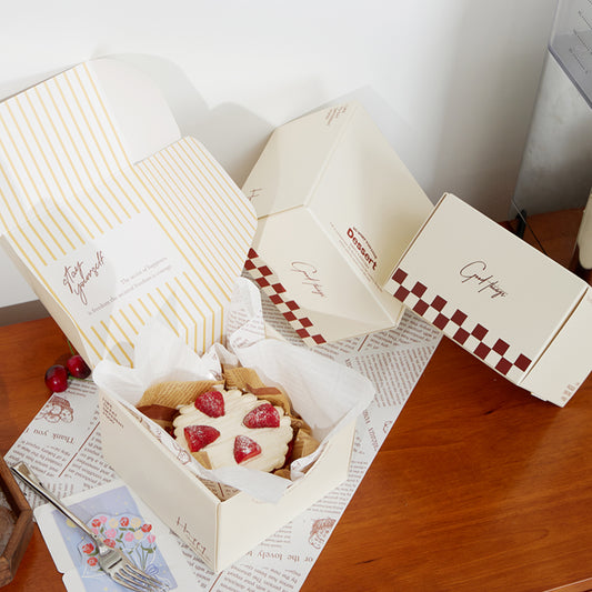 Personalized Cake Packaging