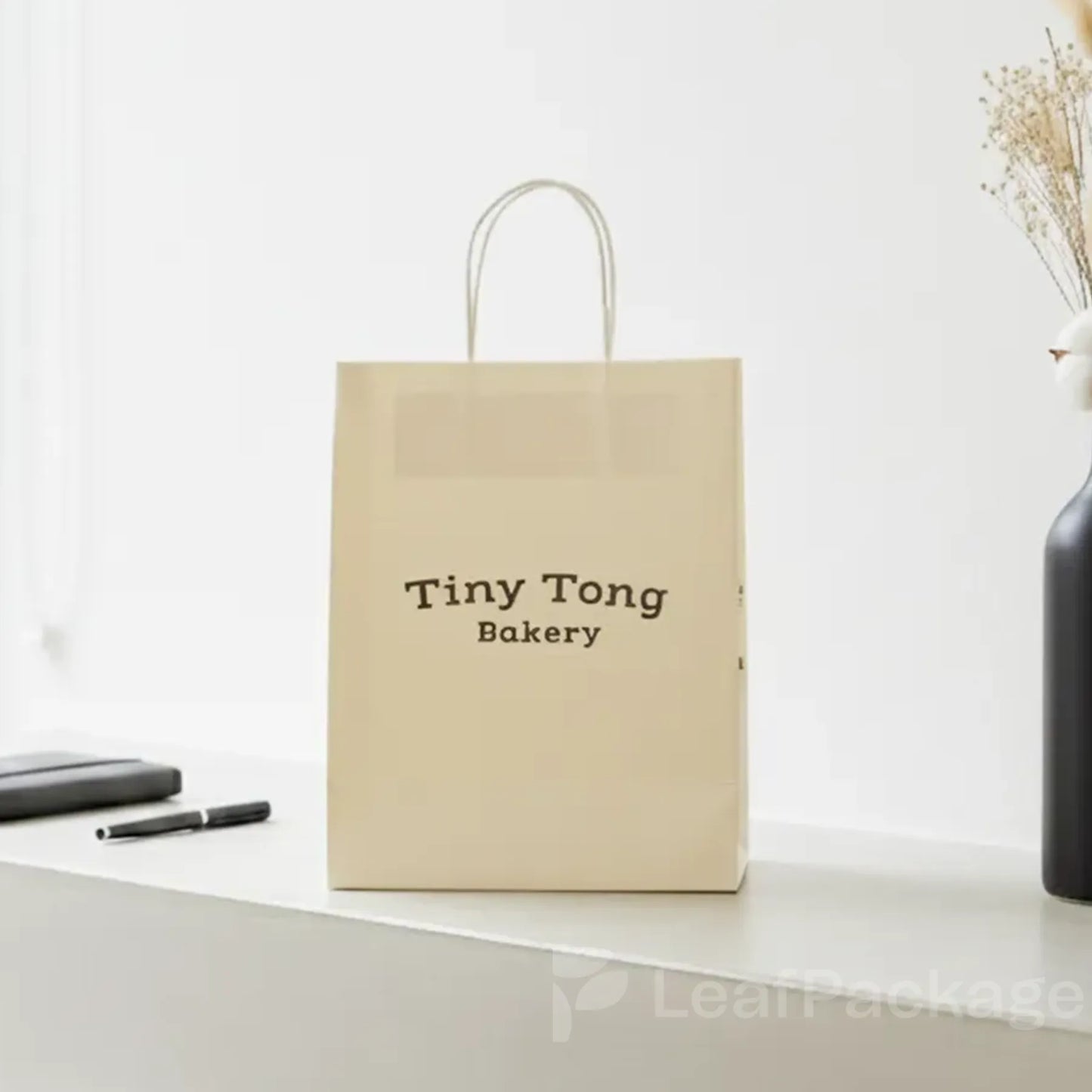 Customizable Hand Carry Bags