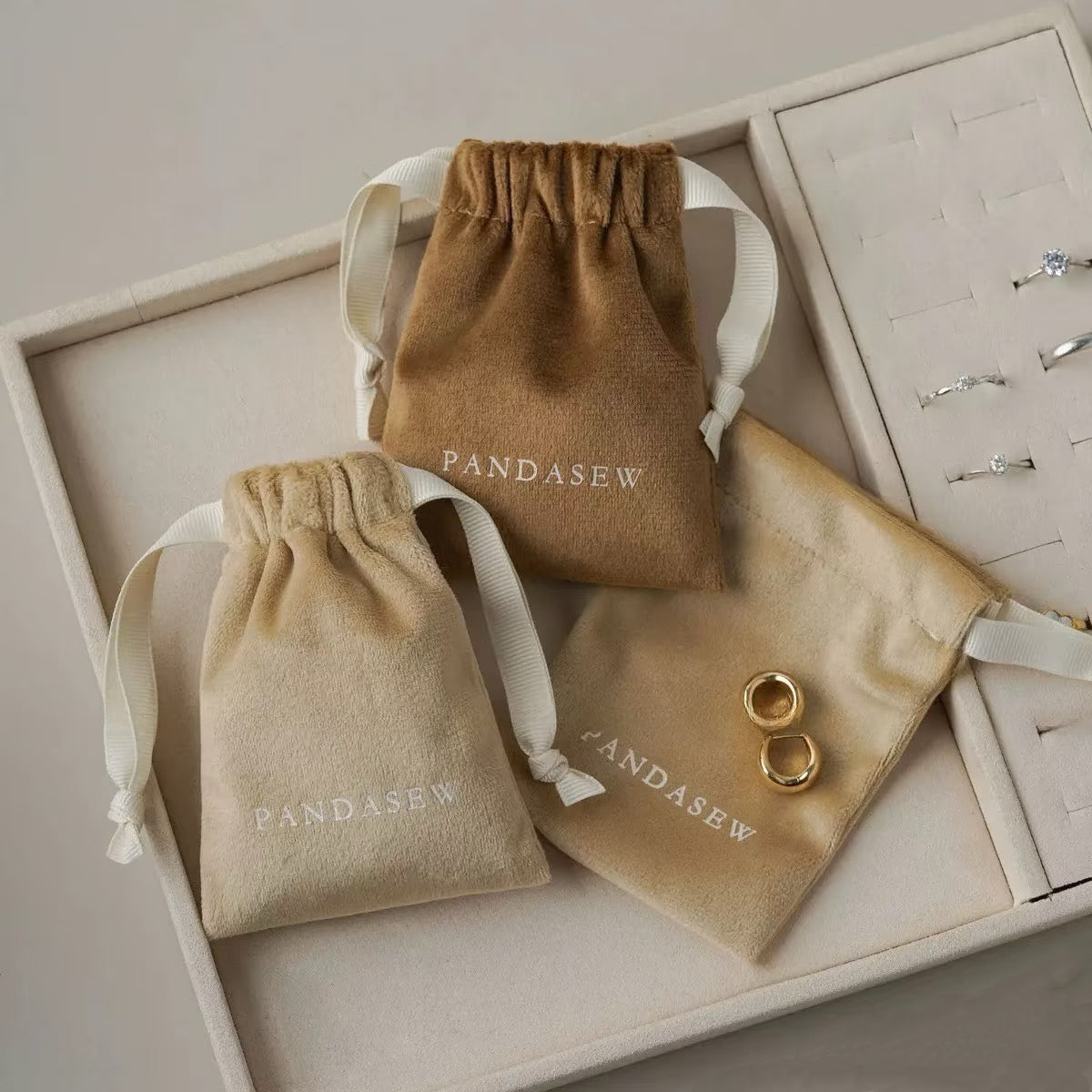 Custom velvet drawstring bag