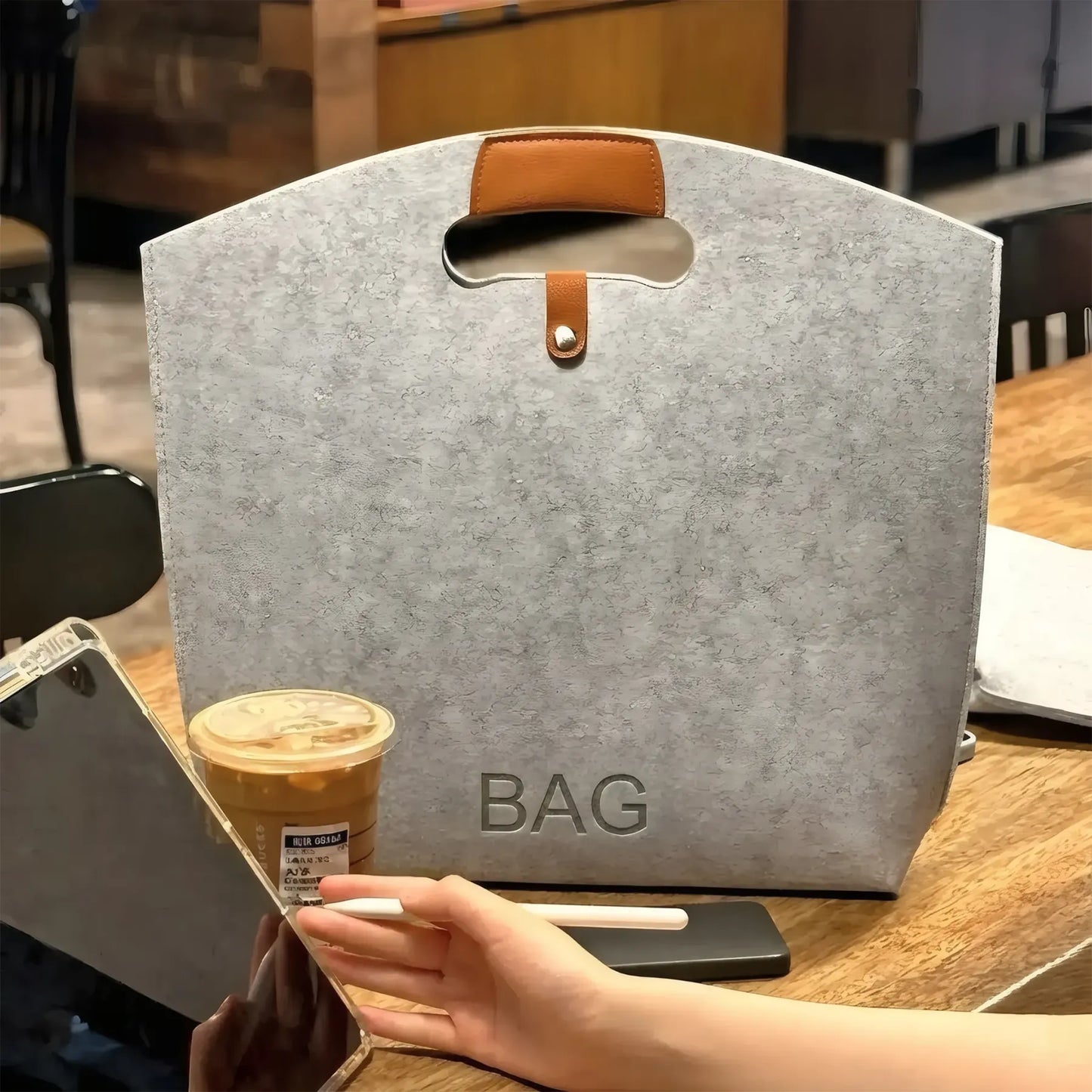 Custom Die-Cut Handle Felt Bag