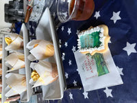 Printed paper dinner napkins