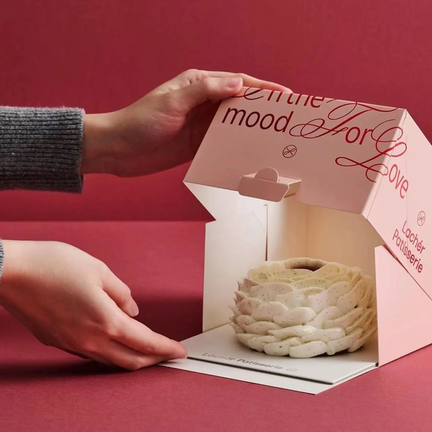 Custom Integrated Cake Boxes