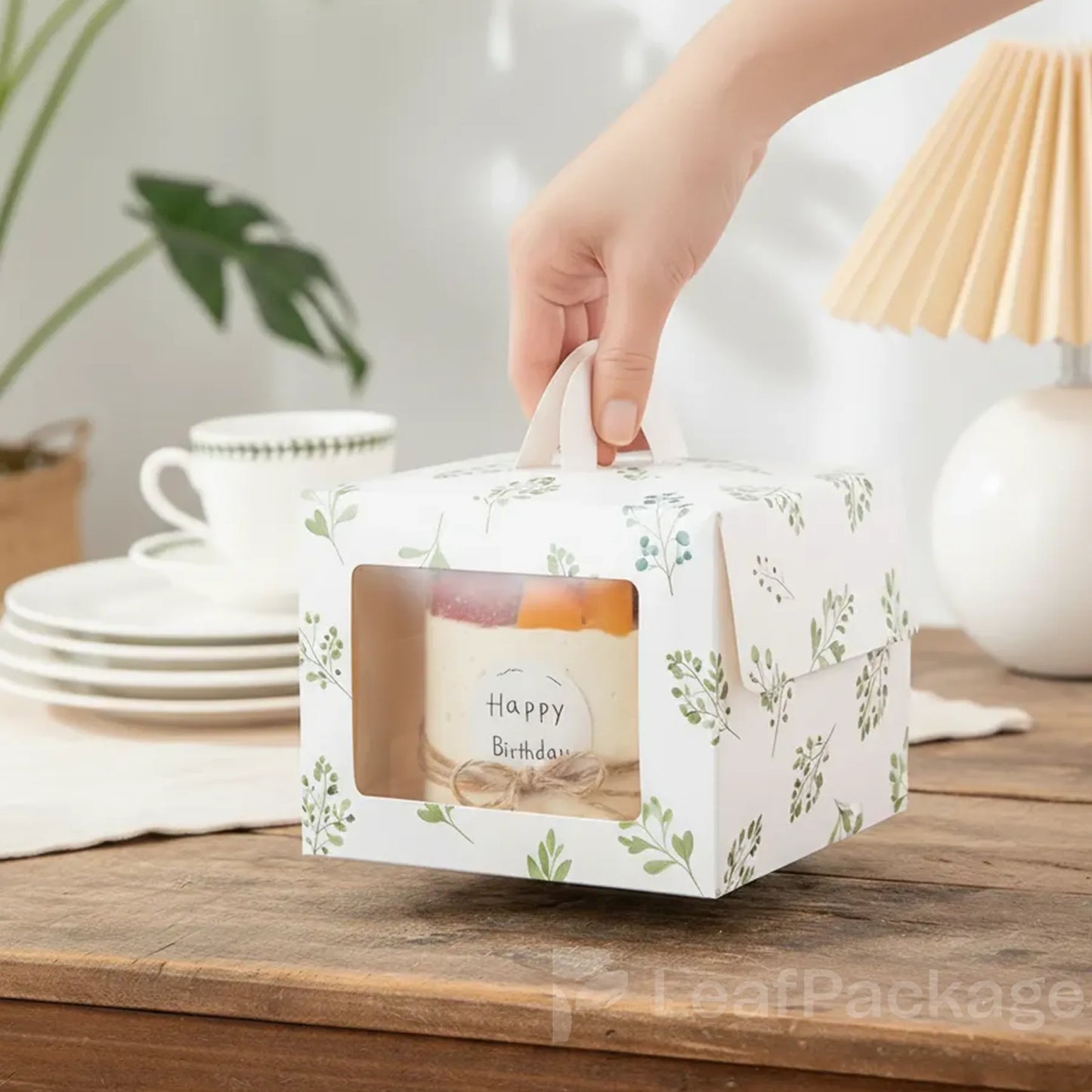 High-quality custom printed cake boxes designed by LeafPackage for eco-conscious bakery branding and secure dessert delivery.