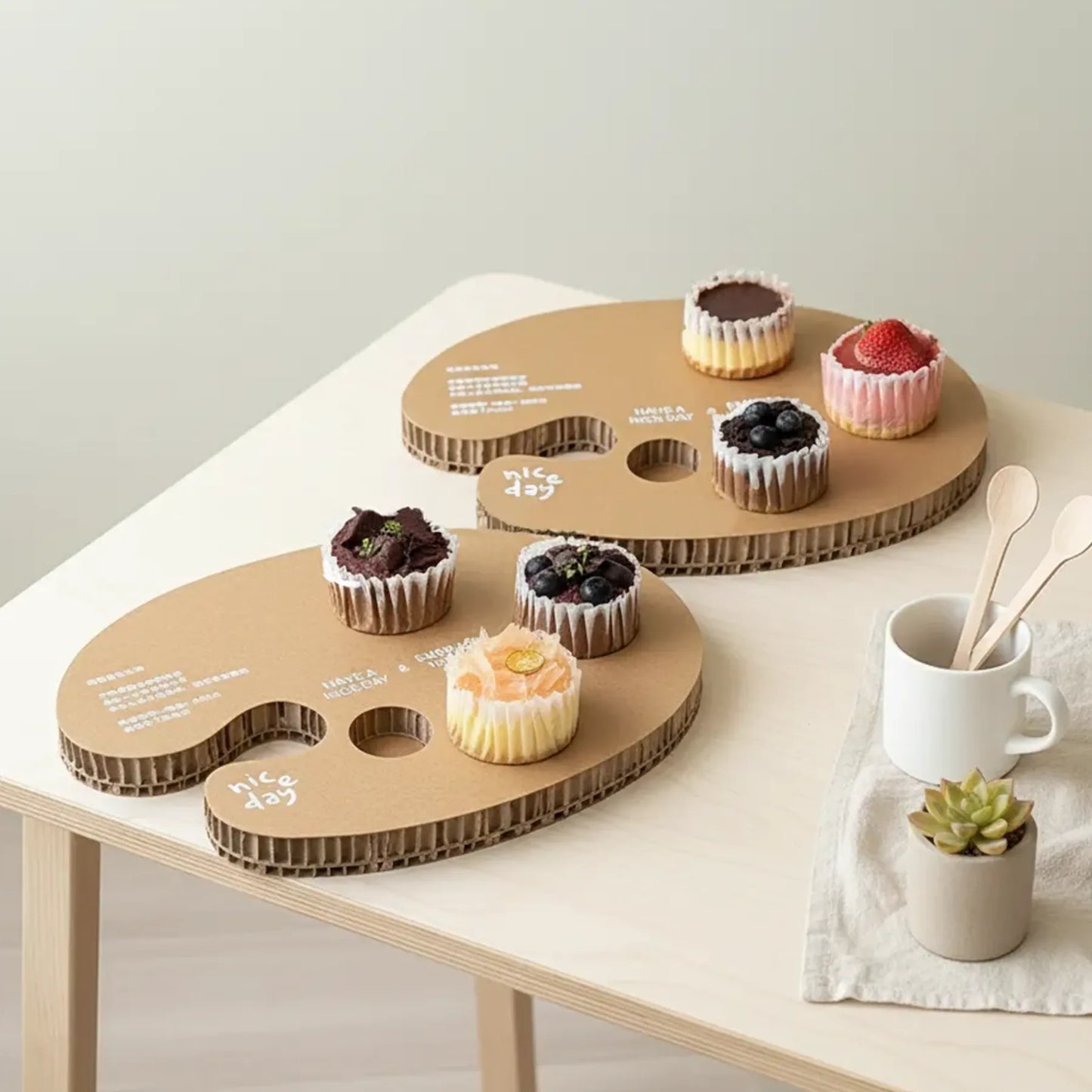 Durable and sustainable honeycomb cup holder, perfect for small business packaging and eco-conscious beverage solutions.