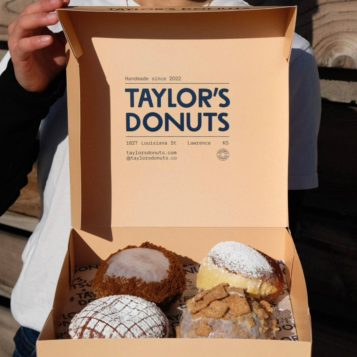 Custom Donut Boxes | Printed Bakery Donut Packaging